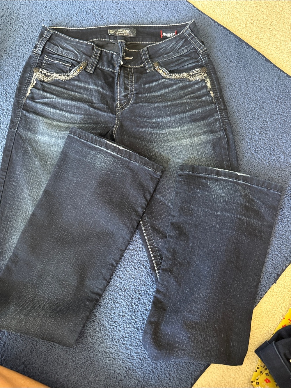 Silver Jeans Suki Slim Jeans in Dark Blue with Contrast Stitching 29/33 L